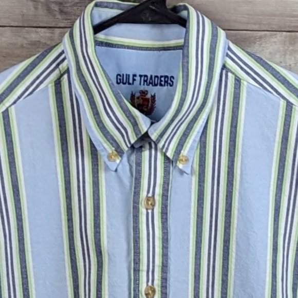 Gulf Traders* Men's Classic Short Sleeve Button Down Curved‎ Hem Shirt~ Medium - Picture 10 of 11